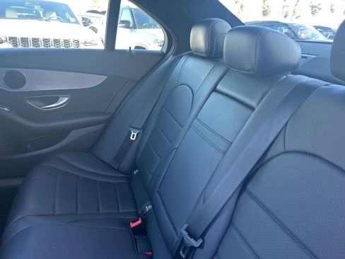 Used 2018 Mercedes-Benz C 300 Sedan image 25
