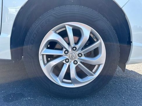Used 2016 Acura RDX AWD image 3