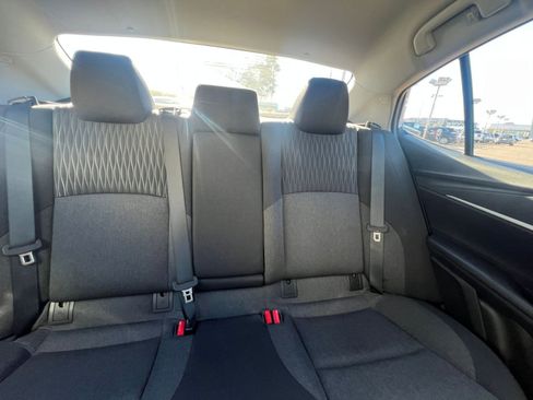 Used 2025 Toyota Camry LE image 37