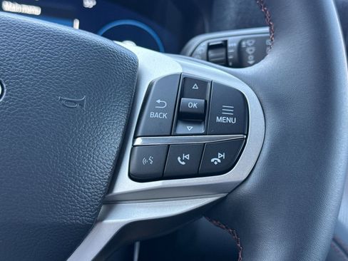 New 2026 Ford Explorer Active image 26