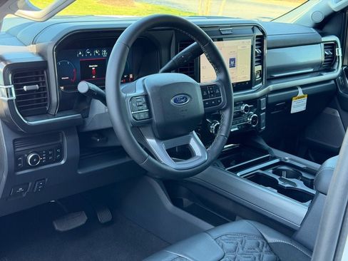 New 2026 Ford F250 Lariat w/ Black Appearance Package image 13