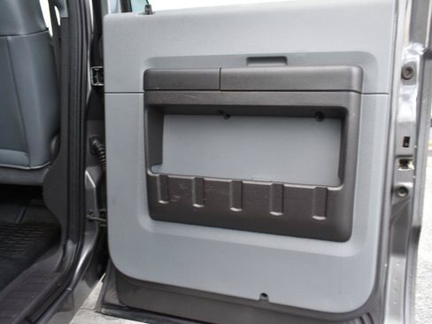 Used 2012 Ford F250 XL w/ PWR Equipment Group AWD/4WD image 37