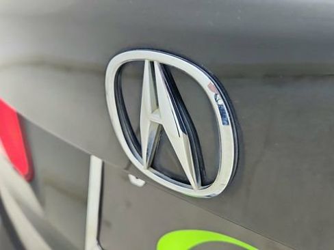 Used 2019 Acura TLX image 16