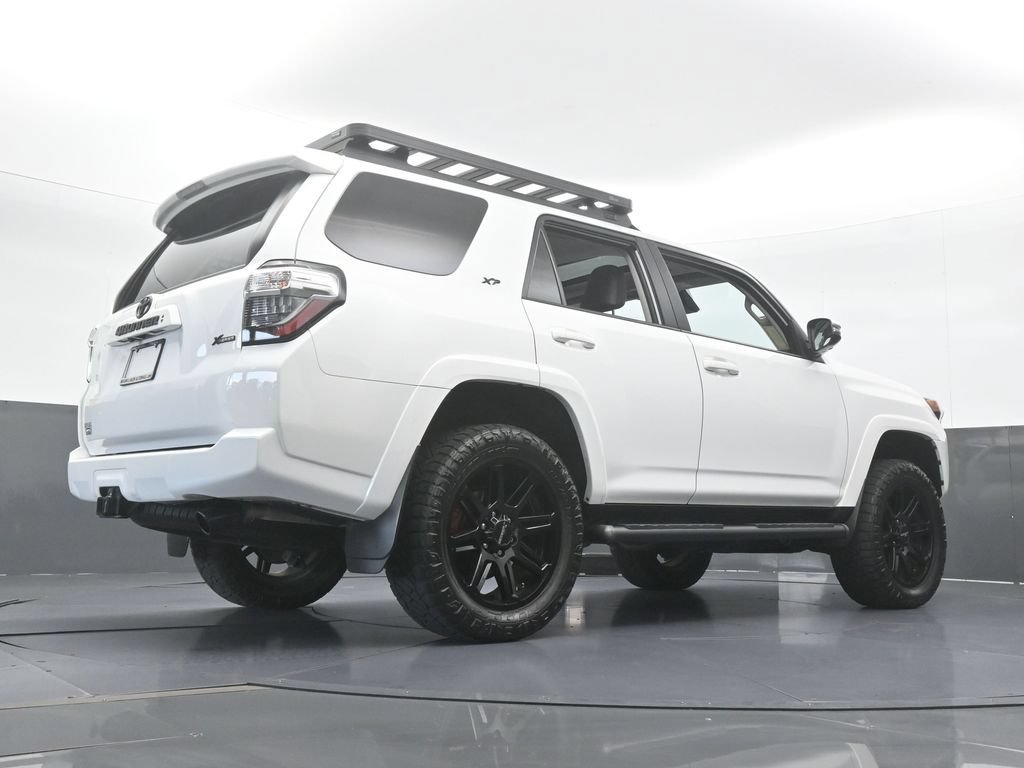 Used 2024 Toyota 4Runner SR5 Premium w/ Moonroof Package AWD/4WD image 61