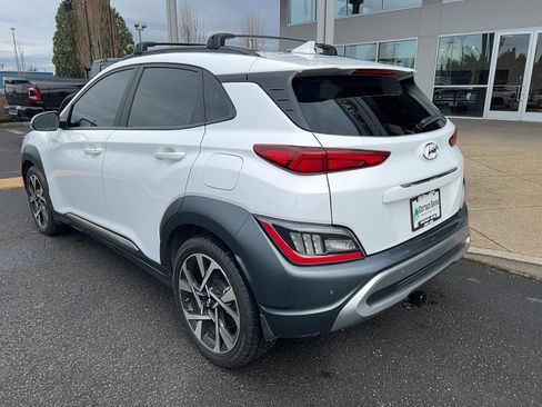Used 2023 Hyundai Kona Limited image 8