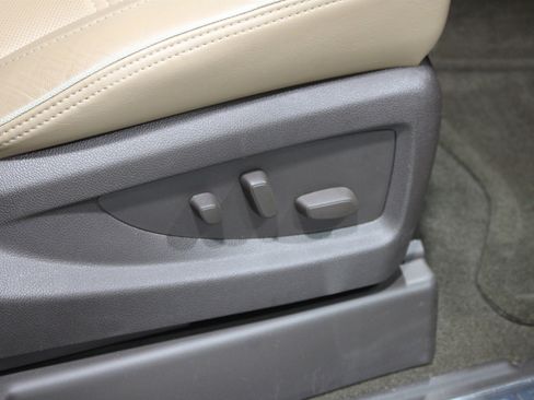 Used 2017 GMC Sierra 1500 Denali w/ Denali Ultimate Package image 31