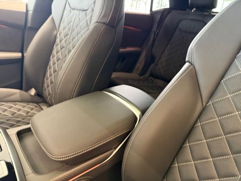 New 2026 Audi SQ8 Prestige AWD/4WD image 14