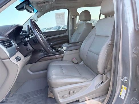 Used 2018 Chevrolet Tahoe LT RWD image 11