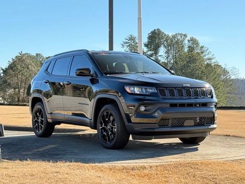 New 2026 Jeep Compass Latitude image 1