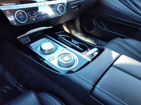 Used 2023 Genesis G80 2.5T image 25