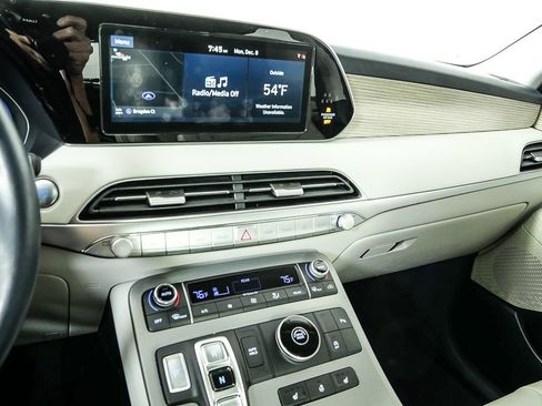 Used 2021 Hyundai Palisade SEL w/ Premium Package image 14