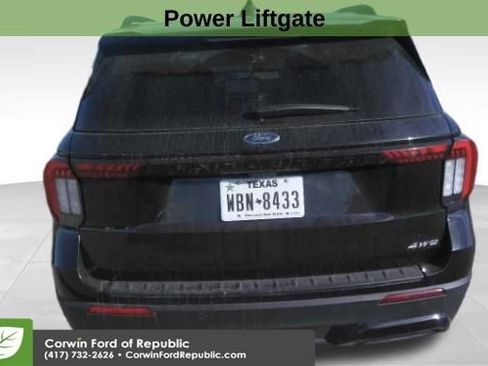 Used 2025 Ford Explorer ST-Line image 7