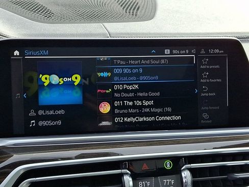 Used 2023 BMW X5 xDrive45e image 19