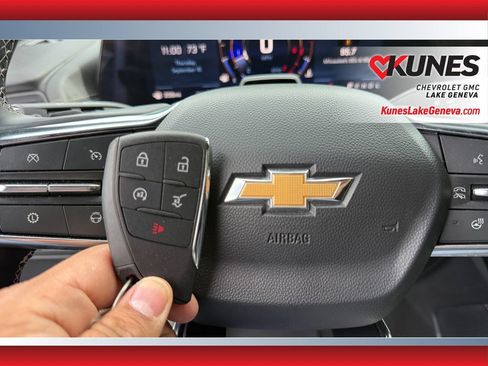 Used 2026 Chevrolet Traverse High Country AWD/4WD image 43