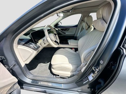 Certified 2022 Mercedes-Benz S 580 4MATIC Sedan image 22