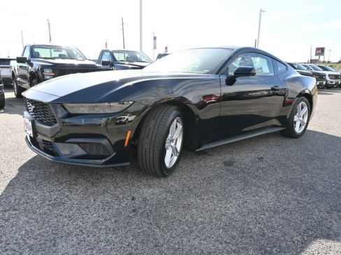 New 2026 Ford Mustang Coupe image 8