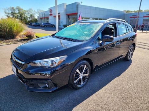 Used 2023 Subaru Impreza Premium image 3