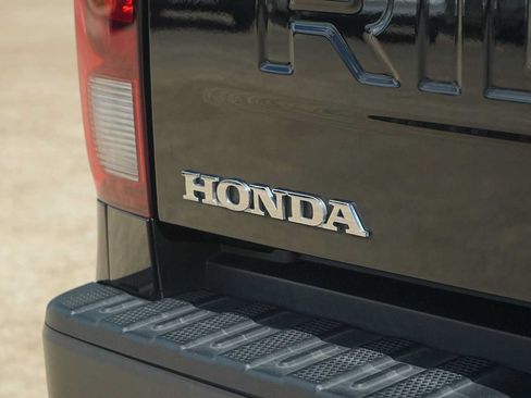 Certified 2025 Honda Ridgeline Black Edition image 7