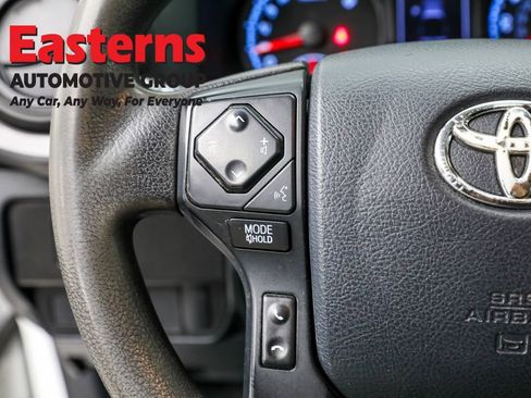 Used 2020 Toyota Tacoma SR image 15