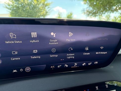 Used 2026 Buick Enclave Preferred AWD/4WD image 31