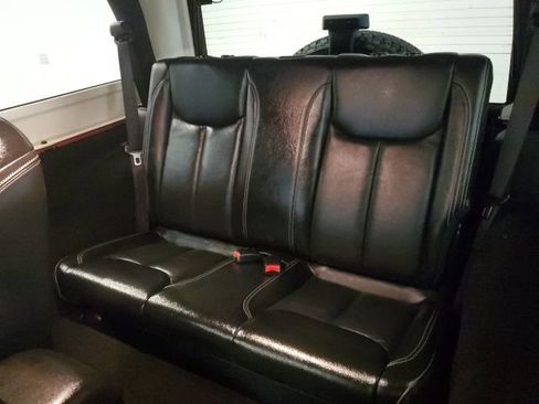 Used 2016 Jeep Wrangler Sahara w/ Connectivity Group AWD/4WD image 25
