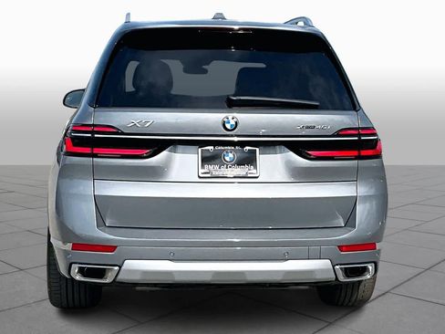 Used 2026 BMW X7 xDrive40i w/ Executive Package image 4