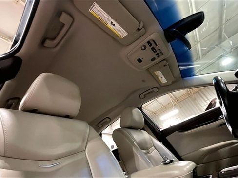 Used 2016 Cadillac XTS Luxury image 22