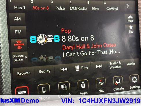 Used 2018 Jeep Wrangler Unlimited Rubicon image 34