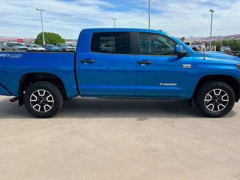Used 2018 Toyota Tundra SR5 w/ TRD Sport Package AWD/4WD image 6