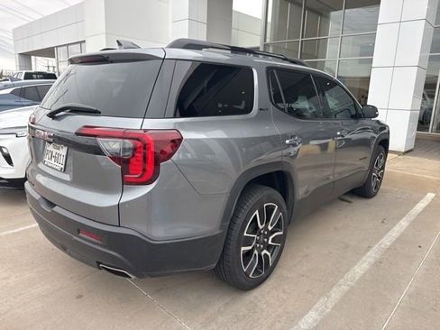 Used 2021 GMC Acadia SLT w/ Elevation Edition FWD image 4