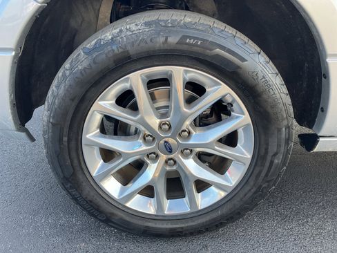 Used 2015 Ford Expedition Limited w/ Equipment Group 301A image 11