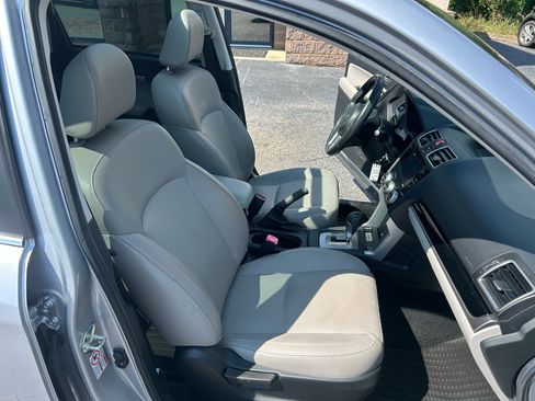 Used 2018 Subaru Forester 2.5i Limited image 16