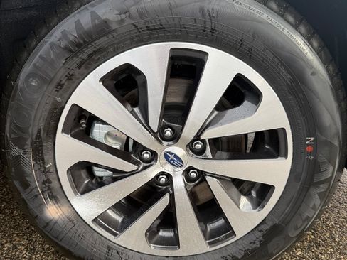 New 2025 Subaru Outback Premium image 22