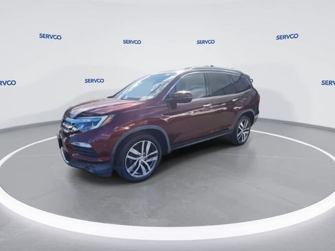 Used 2018 Honda Pilot Touring image 5