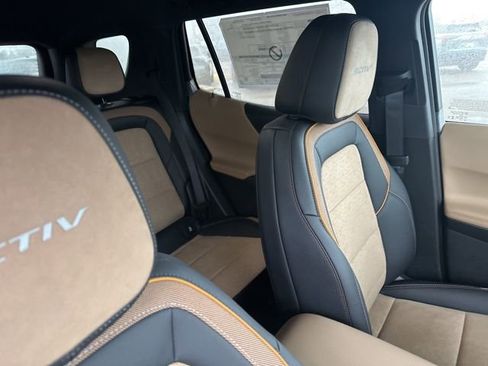 New 2026 Chevrolet Equinox ACTIV AWD/4WD image 32