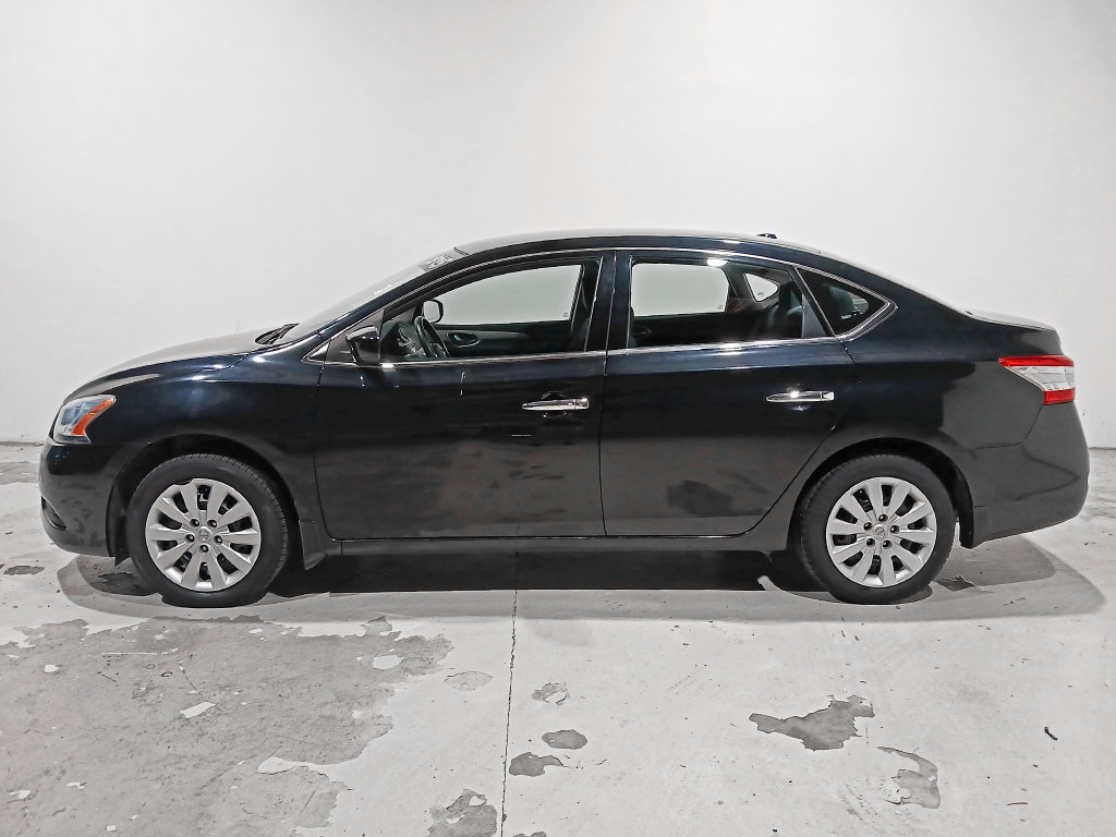 Used 2015 Nissan Sentra SV FWD image 4