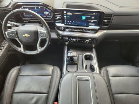 Used 2022 Chevrolet Silverado 1500 LTZ w/ Z71 Off-Road Package AWD/4WD image 26