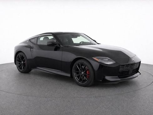 Used 2024 Nissan Z Performance w/ Floor Mat Package RWD image 27