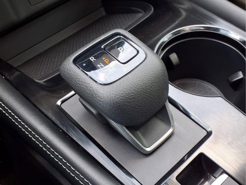 Used 2023 Nissan Rogue SL w/ SL Premium Package FWD image 19