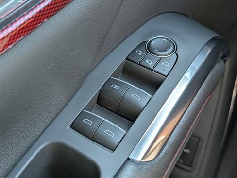 Certified 2025 Chevrolet Traverse RS w/ LPO, Floor Liner Package image 22