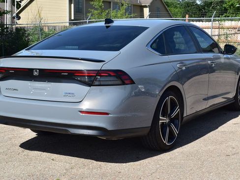 Used 2024 Honda Accord Sport image 5
