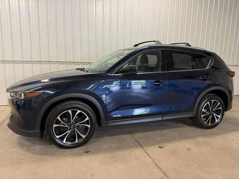 Used 2023 MAZDA CX-5 AWD 2.5 S w/ Premium Package image 2