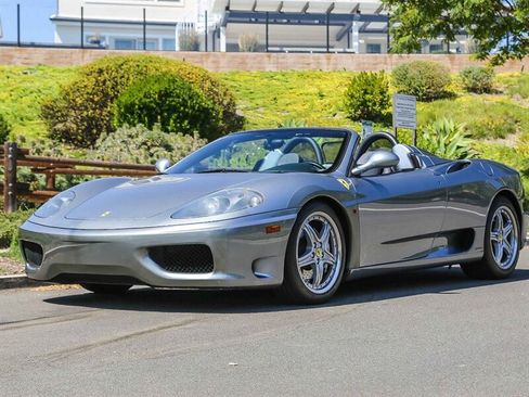 Used 2004 Ferrari 360 Spider RWD image 3