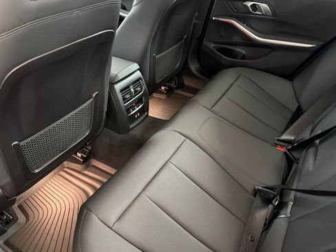 Used 2021 BMW 330i Sedan w/ Convenience Package RWD image 4