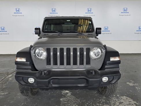 Used 2023 Jeep Wrangler Sport S image 22
