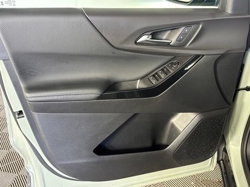 Certified 2026 Chevrolet Equinox LT AWD/4WD image 24