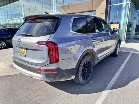 Used 2021 Kia Telluride LX image 4