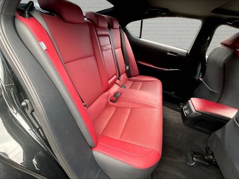 Used 2023 Lexus IS 300 w/ Comfort Package RWD image 23