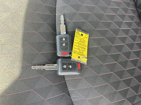 Used 2024 Mitsubishi Mirage ES image 29