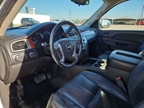 Used 2013 Chevrolet Tahoe LT AWD/4WD image 10